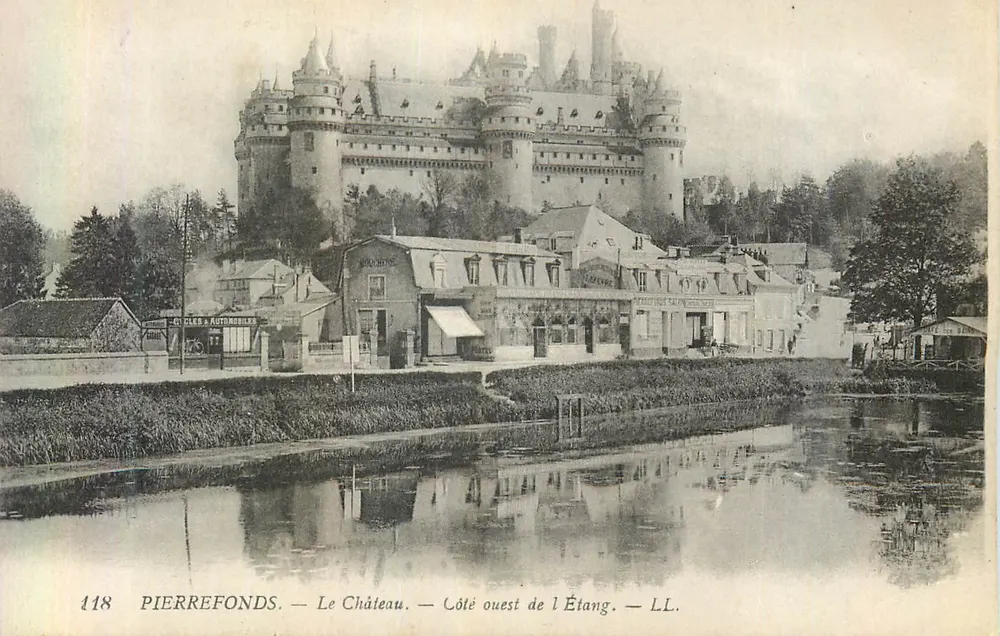 Pierrefonds — O Castelo — Lado oeste do Lago — LL. — N° 118 - Frente