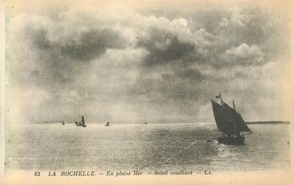 La Rochelle — En pleine Mer — Soleil couchant — LL - Recto