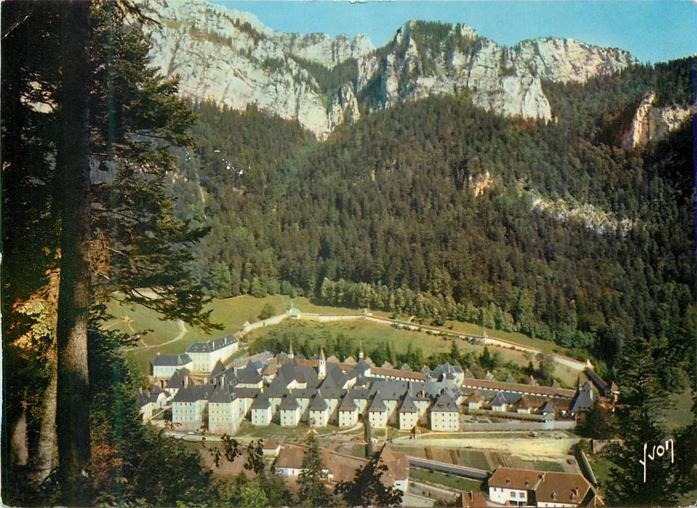 Mosteiro de LA GRANDE-CHARTREUSE — vista do Grand Som (2033 m) — Edições de Arte Yvon - Frente
