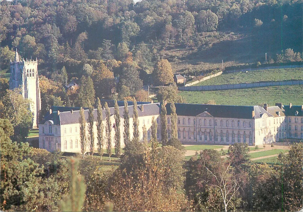 Abadía de Notre-Dame du Bec-Hellouin — Vista general — Edición de los Ateliers du Bec-Hellouin - Anverso