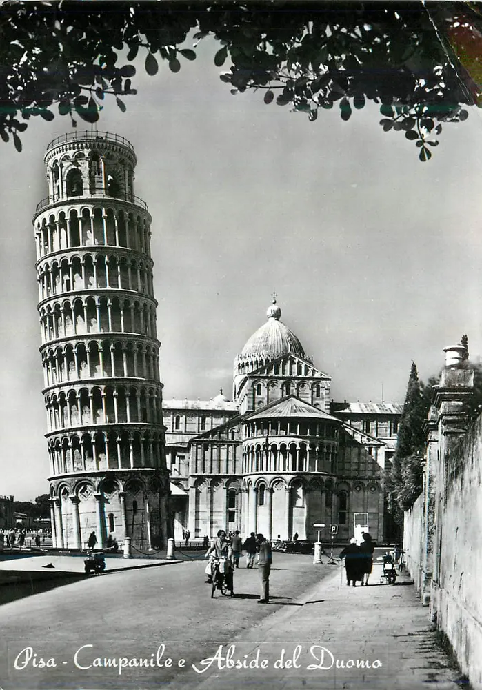 पिसा - डूमो के कैम्पनिले और एब्सिड - एडिटर OMNIAFOTO TORINO - आगे