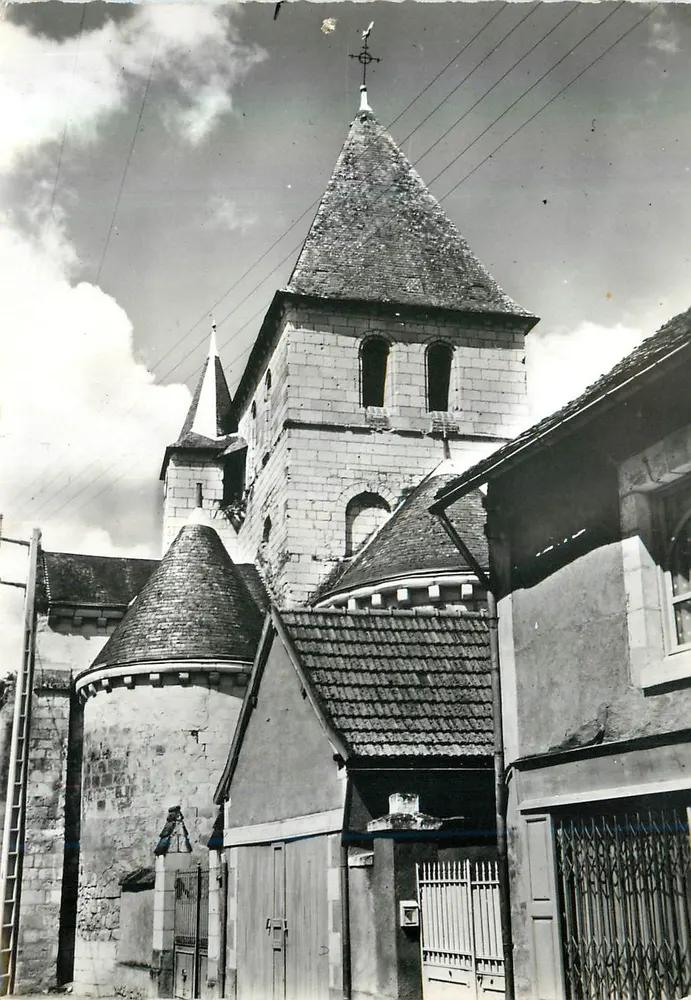 La Guerche (Indre-et-Loire) — A Igreja — Les Éditions du Moulin, Sartreouville - Frente