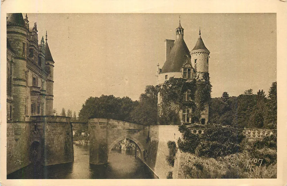 Castelo de Chenonceaux — Torre das Marcas — Edição de Arte YVON - Frente