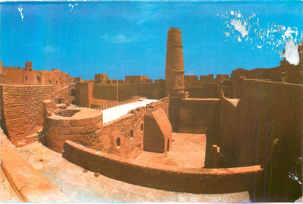 Monastir — Ribat — edições KAHIYA - Frente