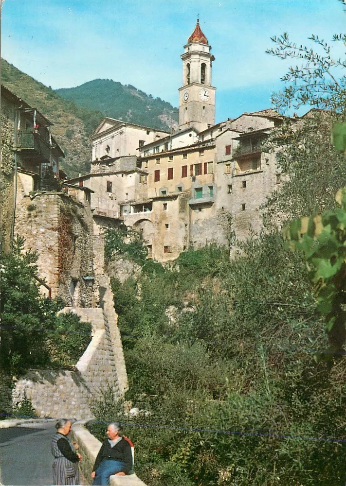 Lucéram, villaggio medievale — chiesa del XV secolo — editore Edimax Color - Recto