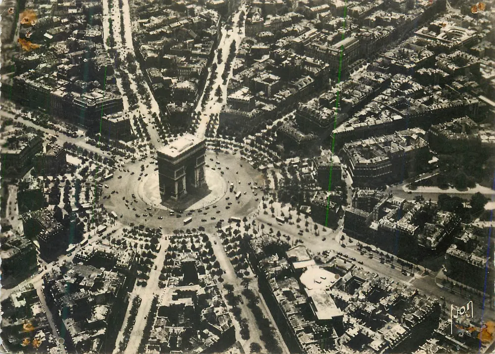 Paris — Arc de Triomphe et Place de l'Étoile — Éditions d'Art Française - Recto