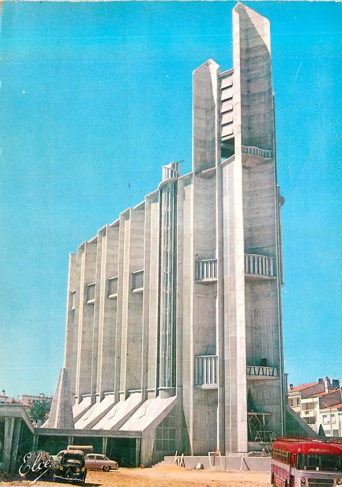 Igreja de Royan — Royan (Charente-Maritime) — Editor Elcée, n° 360 - Frente