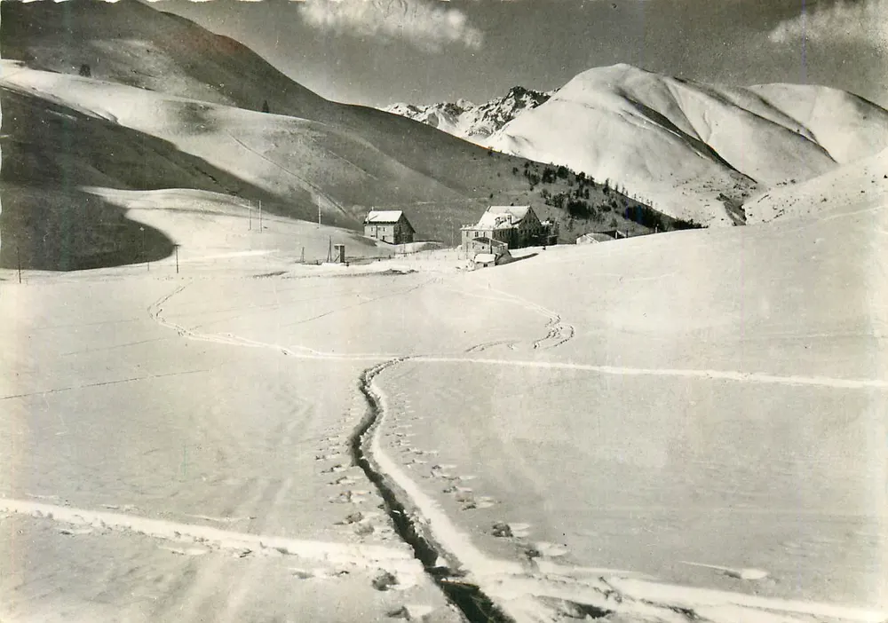 Alpe du Mont de Lans — Winter (1650 m), und die Grandes Rousses — Cliché Michel - Vorderseite
