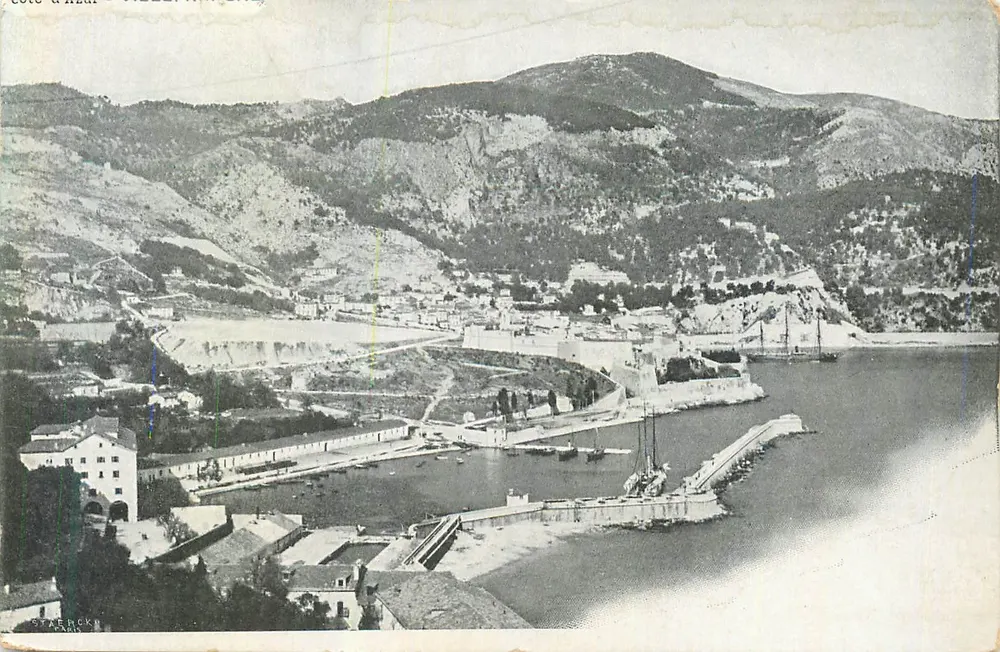 Côte d'Azur — Villefranche-sur-Mer — editor Starck, Paris - Frente