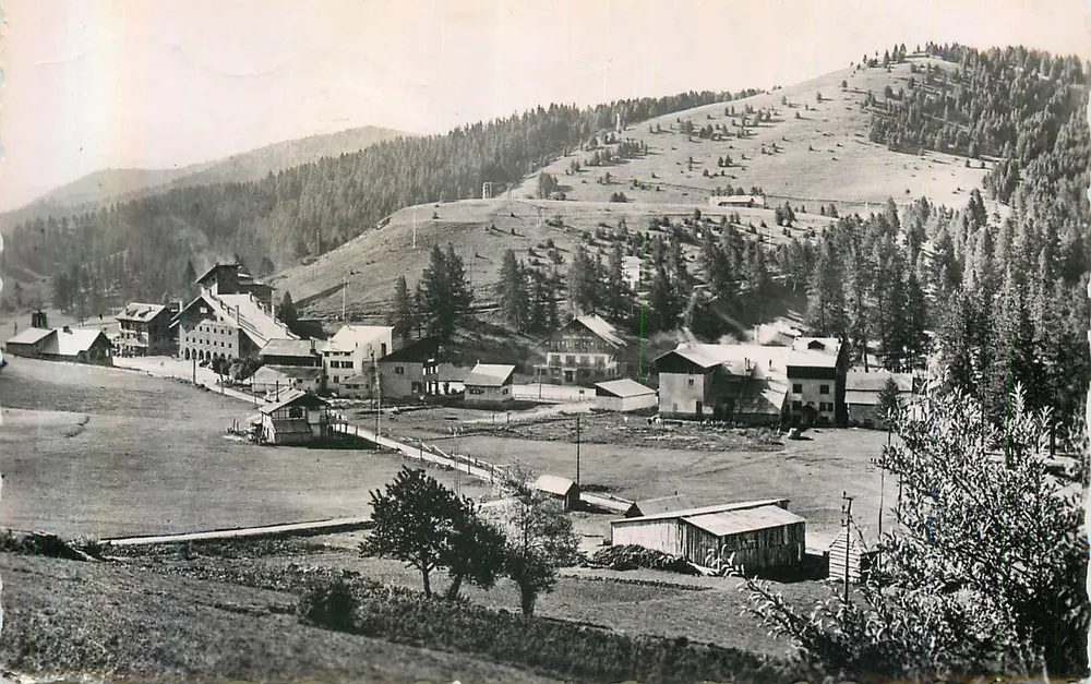 Valberg (A.M.) — Ogólny widok i Sapet — Wydawnictwo A.D.I.A. - Awers