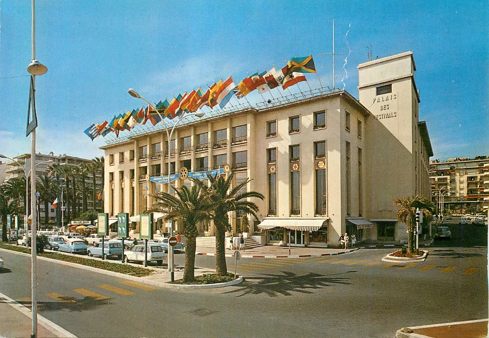 Palacio de los Festivales — Cannes — Ediciones d'Arte Montluet - Anverso