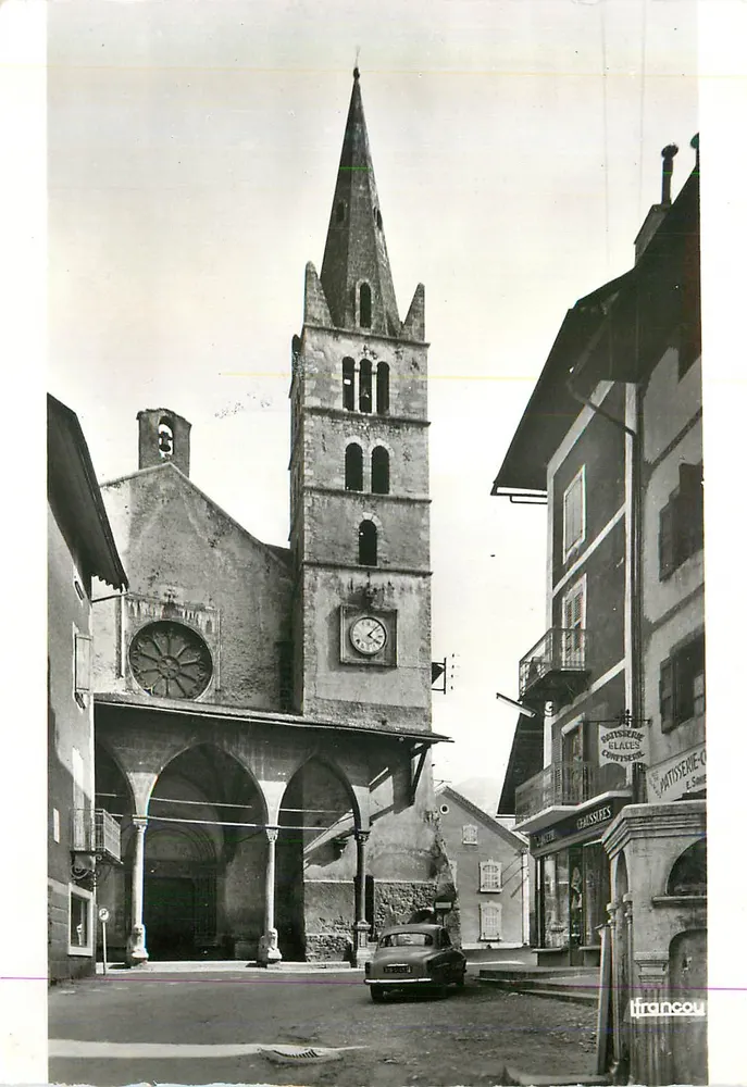 Guillestre — Kirche des 16. Jahrhunderts — Éditions F. Francou, Briançon - Vorderseite
