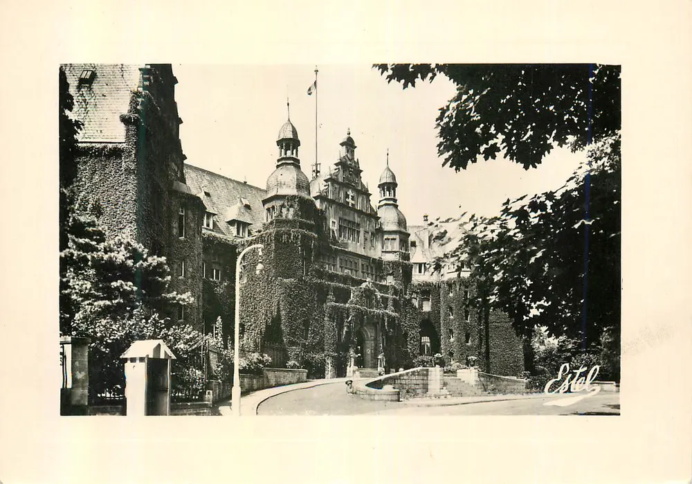 Castelo de Estel — Metz — Edições de Luxo Estel - Frente