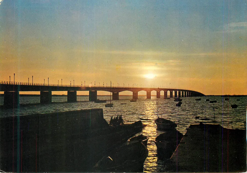 Viaduc pod słońcem Oléron — Bourcefranc — Elnacap - Awers