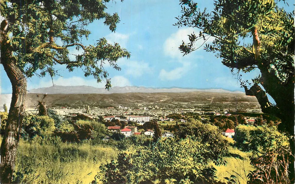 Die Stadt des Königs René — Allgemeiner Blick — Echte Fotografie — Verlag Die Stadt des Königs René, Aix-en-Provence - Vorderseite