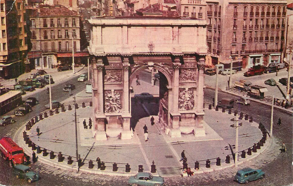 Arco do Triunfo da Porta d'Aix — Marselha — editor desconhecido, n° 102 - Frente