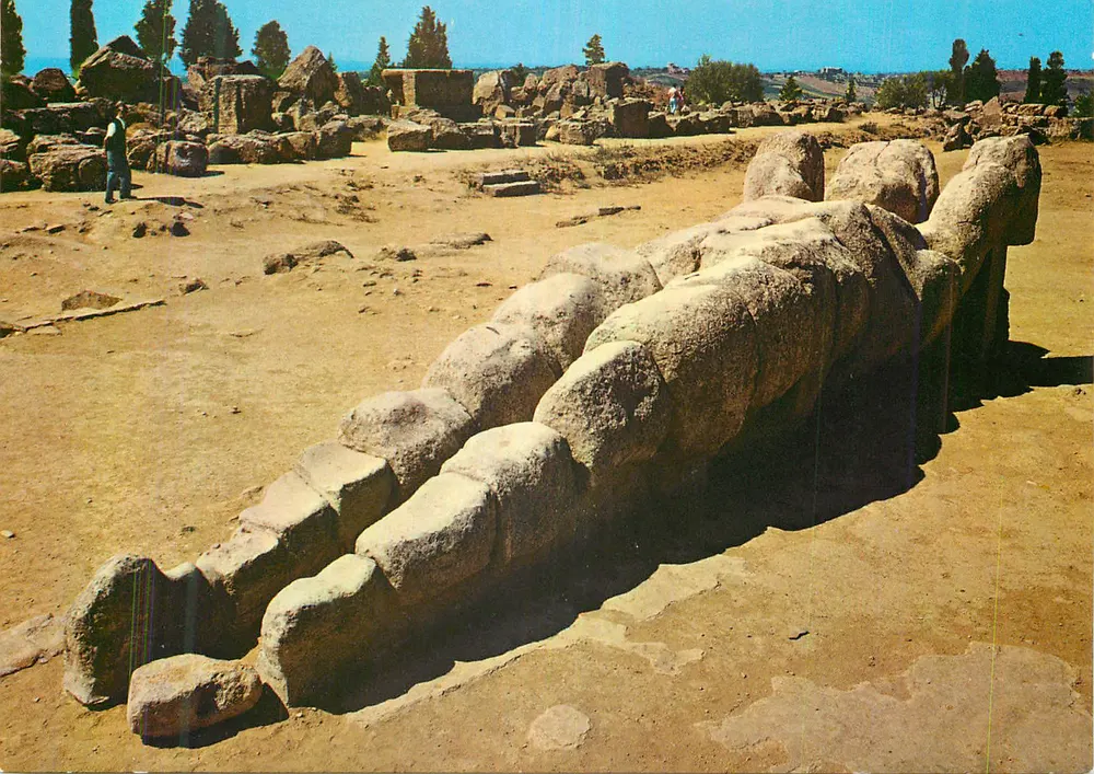 Agrigento — Uno dei "Talamoni" del Tempio di Giove Olimpico — Terni - Recto