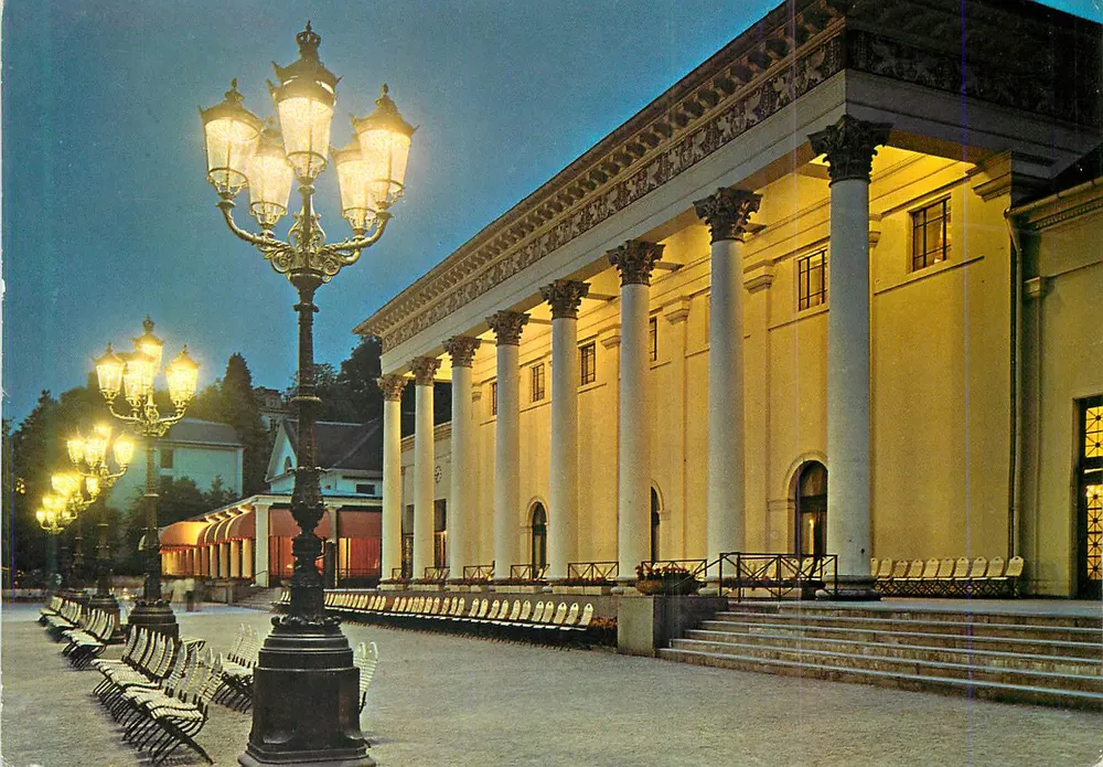 Baden-Baden — Noite no Kurhaus — Krapohl-Verlag, 757 - Frente