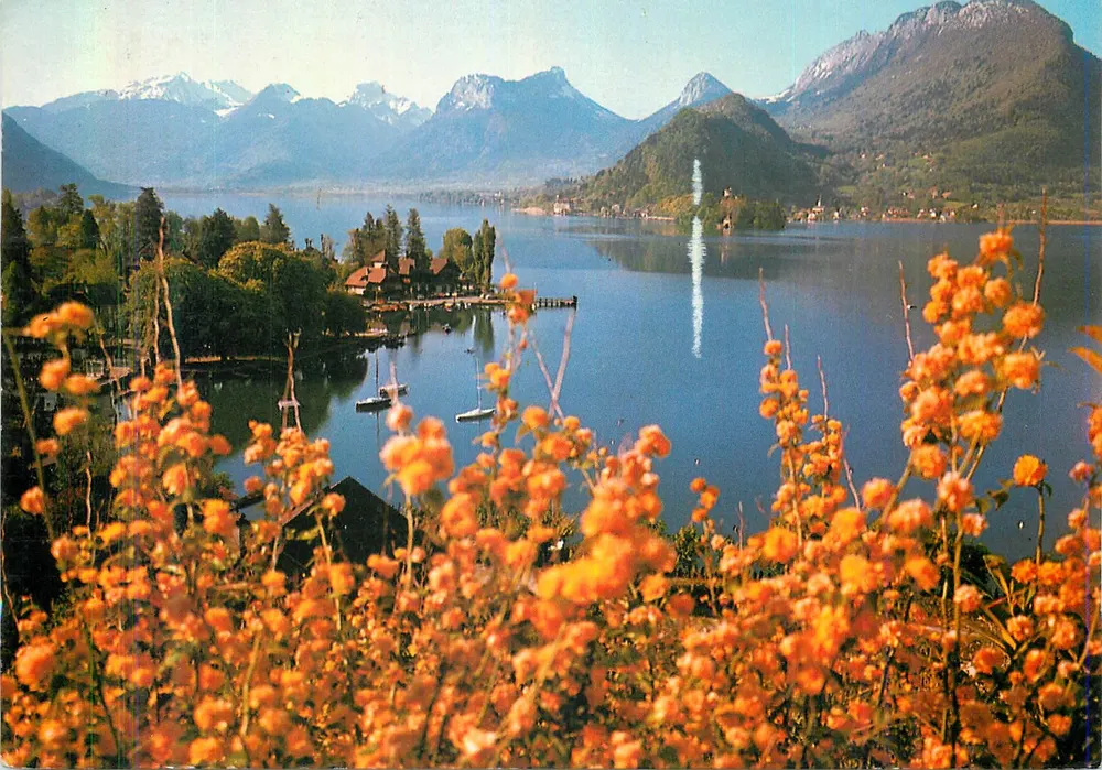 Lago de Annecy — Massif dos Bauges — Edição Les Photographies de la Plaine, n°1426 - Frente
