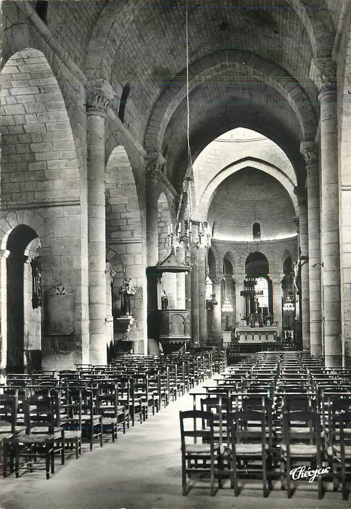 Innenansicht der Abtei Bénévent — Creuse — Verlag Théojac, Nr. 21-1 - Vorderseite