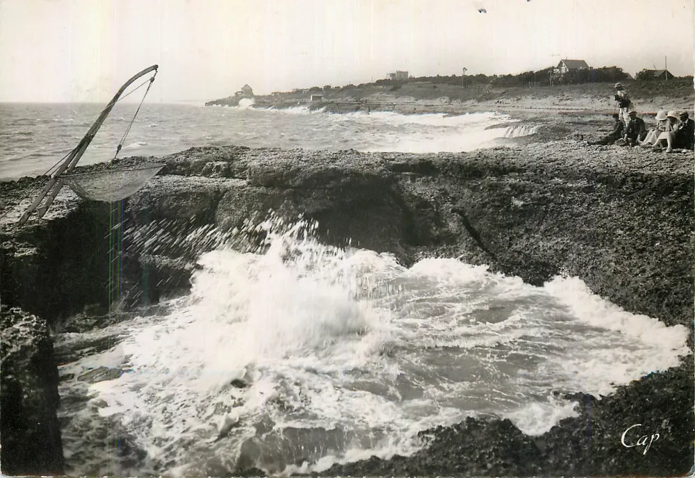 St-Palais-sur-Mer — La Grande Côte — Le Puits de Lauture bei Flut — Verlag C.A.P. n°134 - Vorderseite
