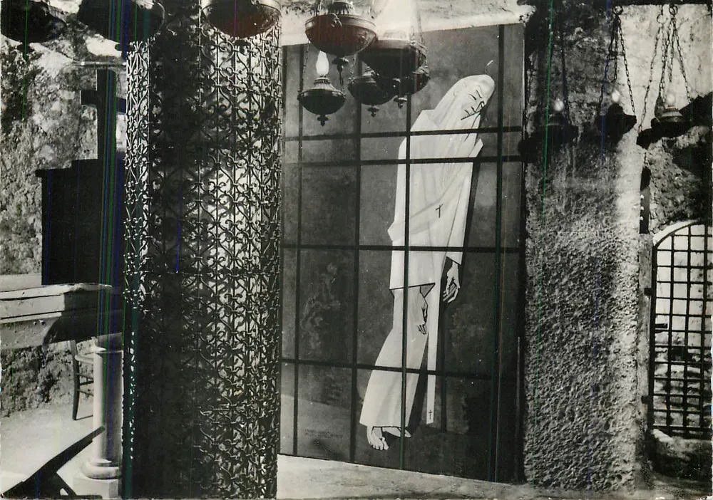 Cripta do Cachot — Hospital de Saint-Pothin — Lyon — Imprensa Lescuyer e Filhos - Frente