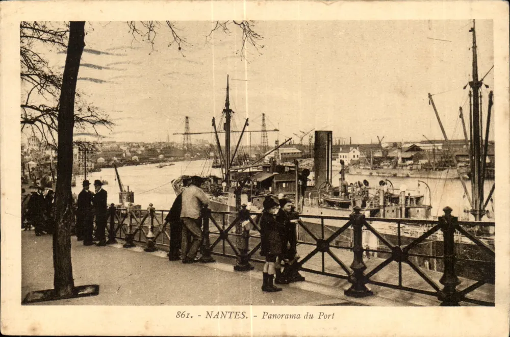 NANTES - Panorama do Porto — J. Nozais, edição n°861 - Frente