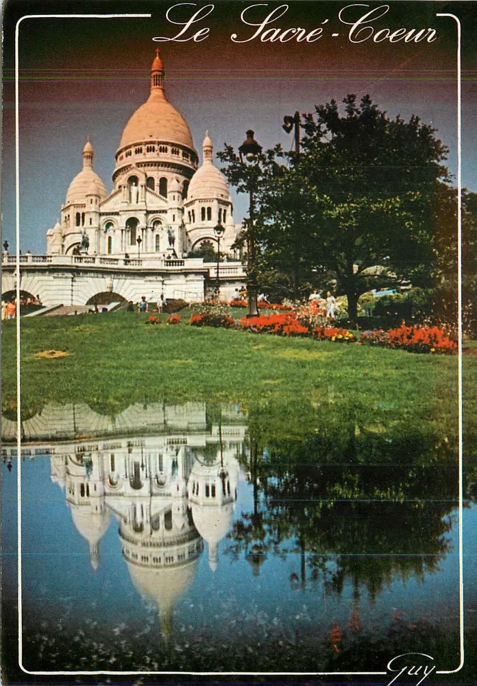 O Sagrado Coração — Paris — Edições GUY - Frente