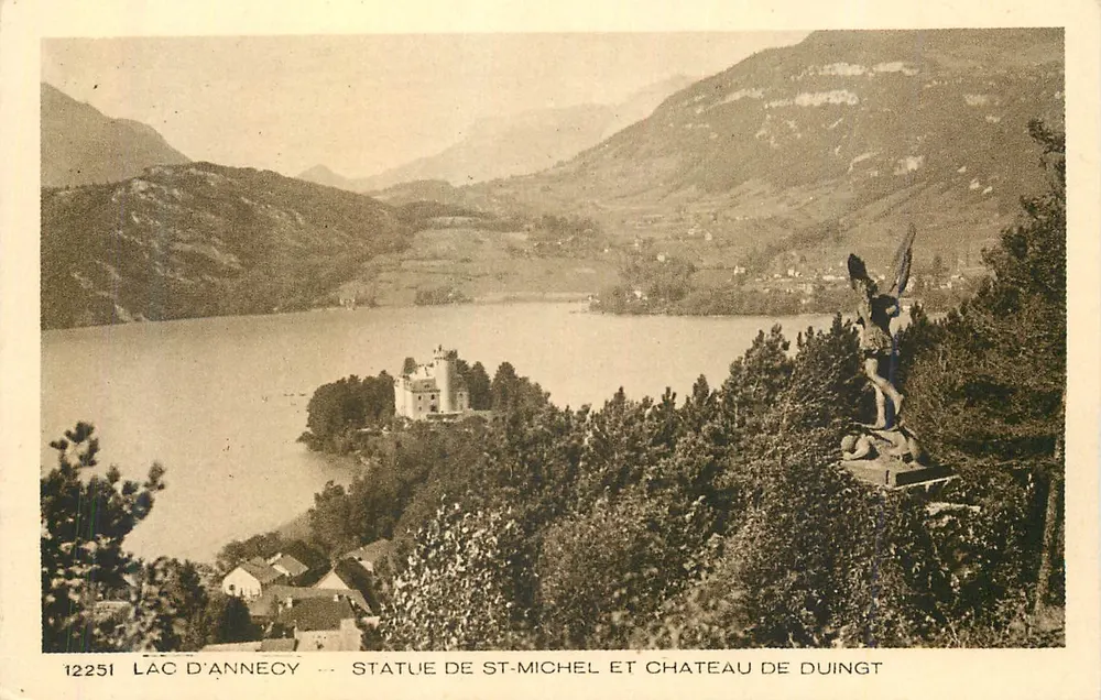 Lac d'Annecy — Statue de Saint-Michel et Château de Duingt — série 12251 - Recto