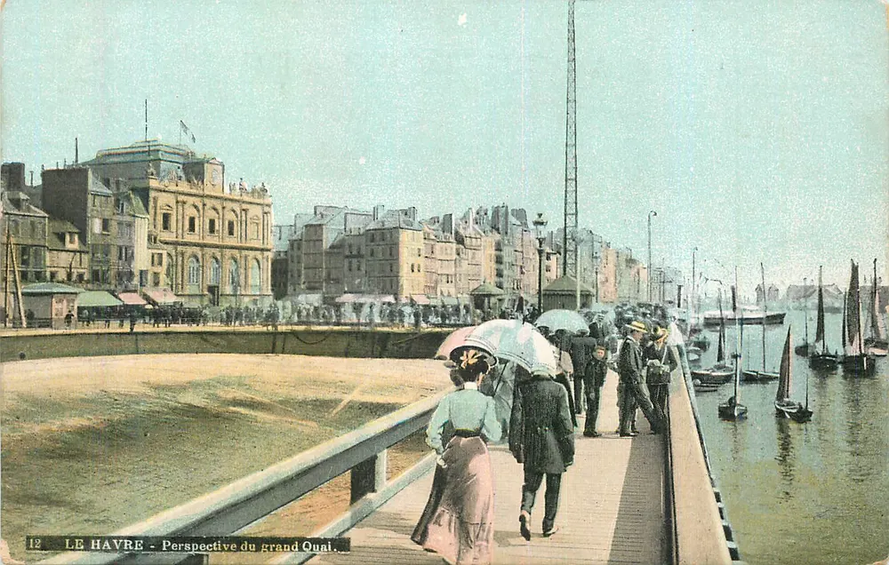 Le Havre - Perspectiva do grande Quai — editor L.V. Photo & Cie, n°12 - Frente