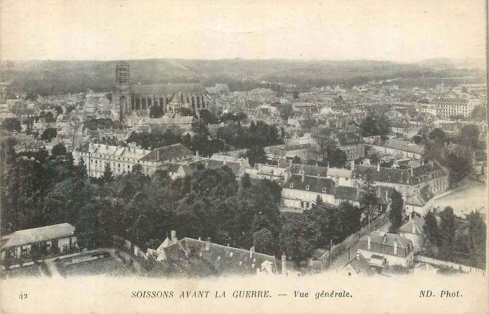 Soissons antes da guerra — Vista geral — ND. Fot. - Frente