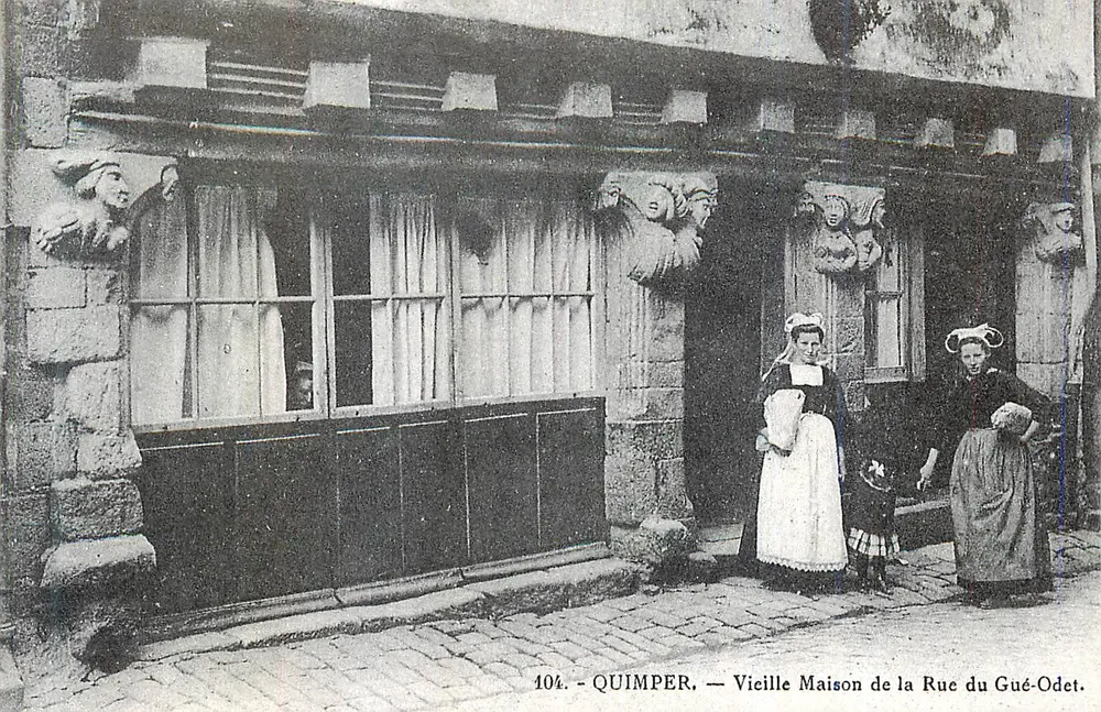 Quimper — Vieille Maison de la Rue du Gué-Odet — Édito Service S.A. n°104 - Recto