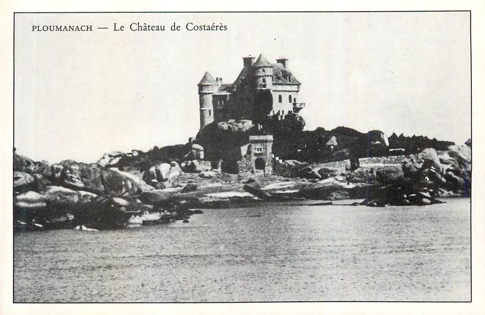 Ploumanach — O Castelo de Costaérès — Édito Spiral, coll. D.R. - Frente