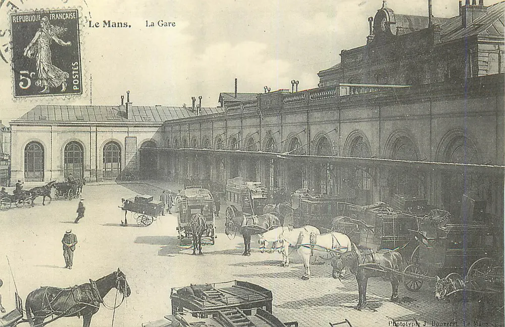 Le Mans. A Estação — Fototipia J. Bourrerec, Le Mans - Frente