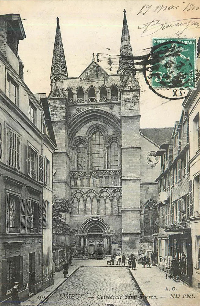 Lisieux — Catedral de São Pedro — A.G. Fot. - Frente