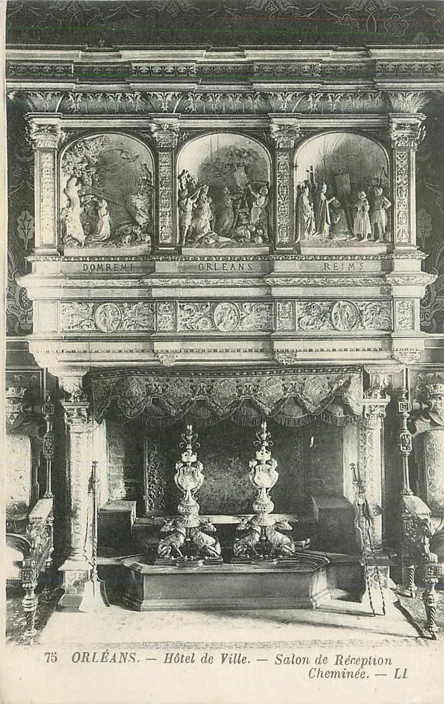 Orléans — Hôtel de Ville — Salon de Réception — Cheminée — LL - Recto