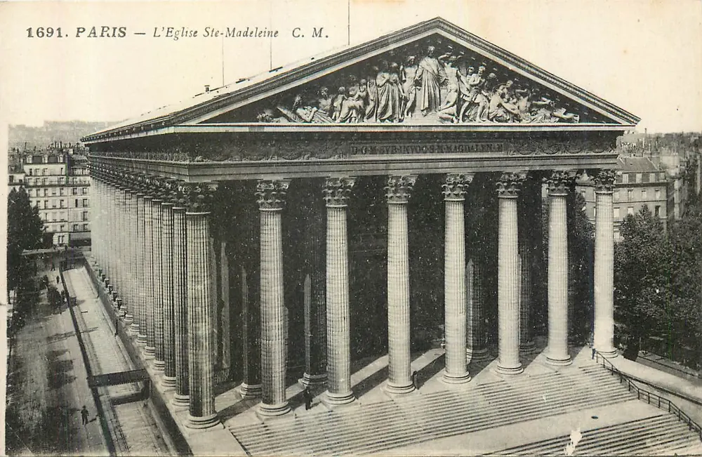 Paris — A Igreja de Santa Madeleine — C.M. - Frente