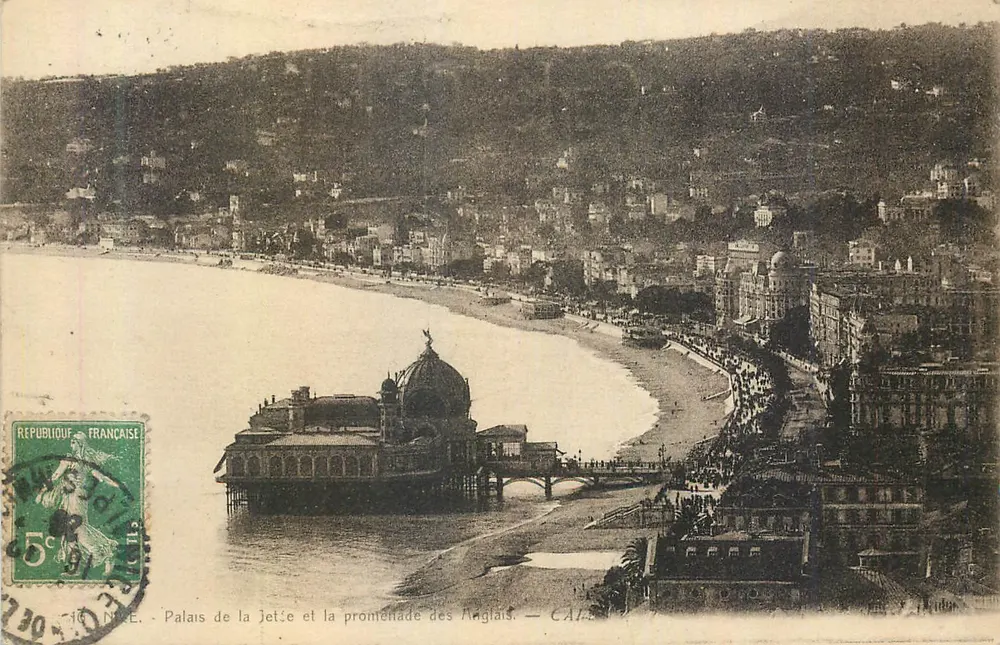 Palais de la Jetée et la promenade des Anglais — CANNES - Recto