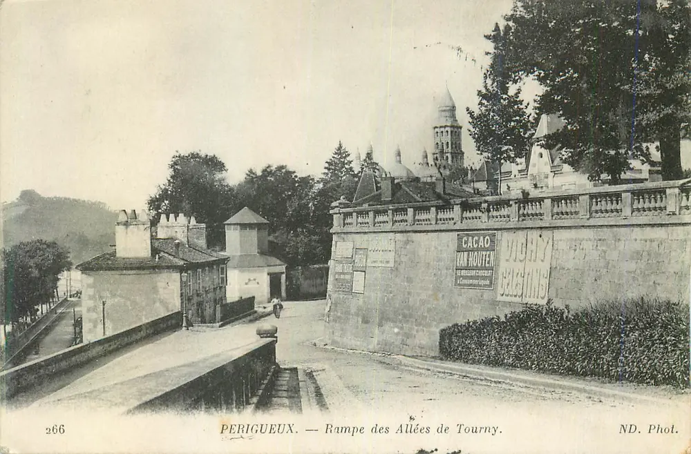 Périgueux — Rampe des Allées de Tourny — ND. Phot. - Recto