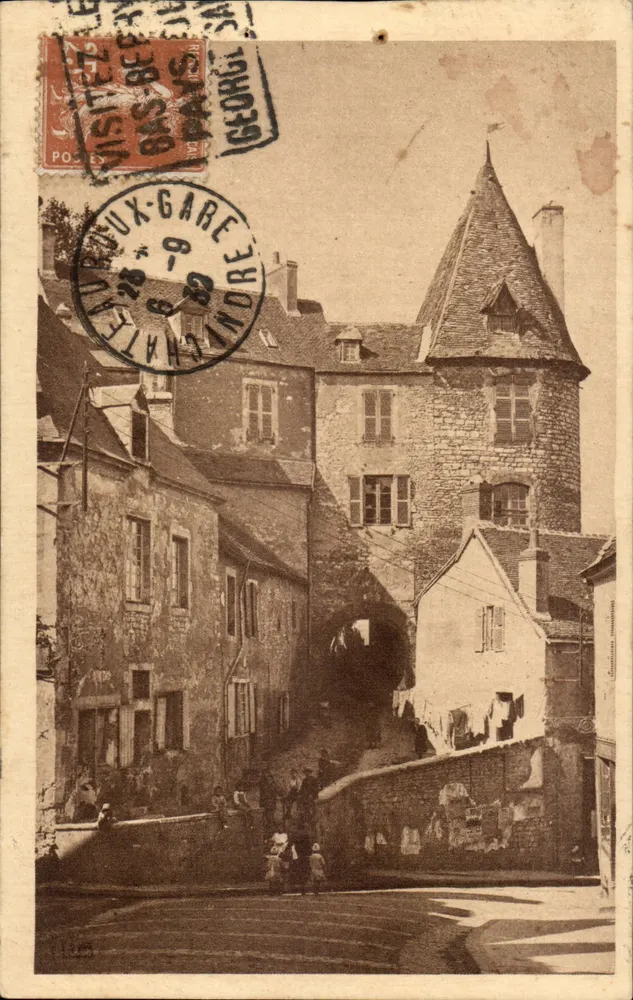 Châteauneuf-sur-Loire — A Velha Prisão do Castelo — editor Au Diable - Frente