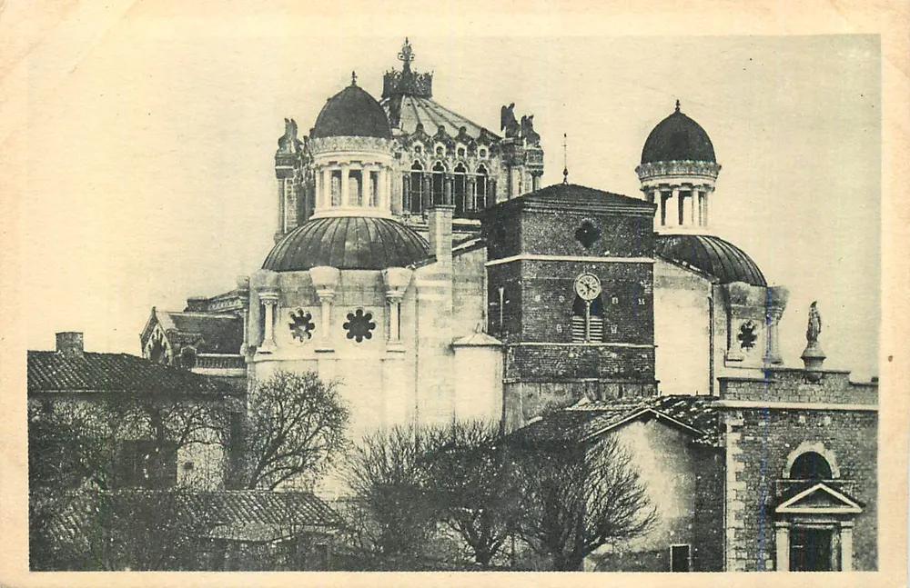 La Basilique et l'ancienne Église d'ARS (Ain) — Éditeur Robert Villand - Frente
