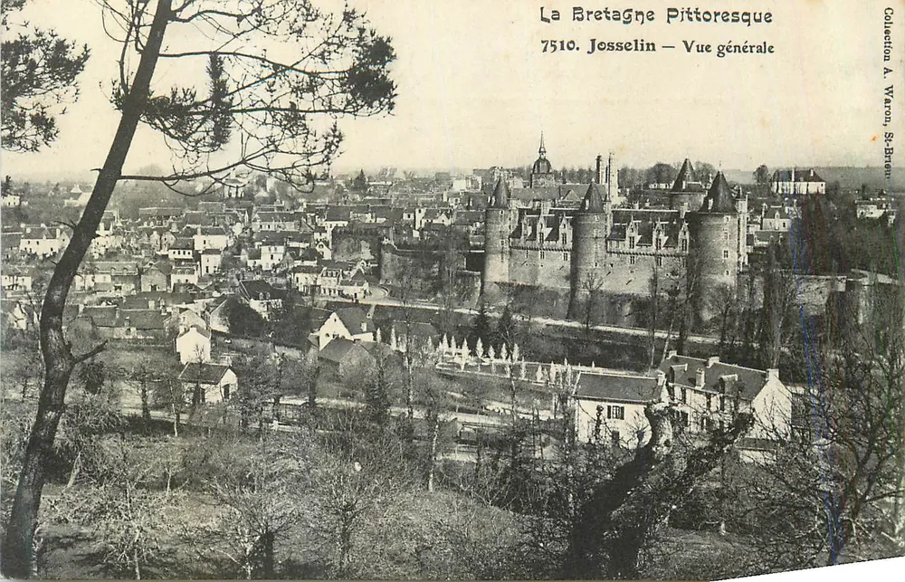 Josselin — Vue générale — Collection A. Waron, St-Briac - Recto