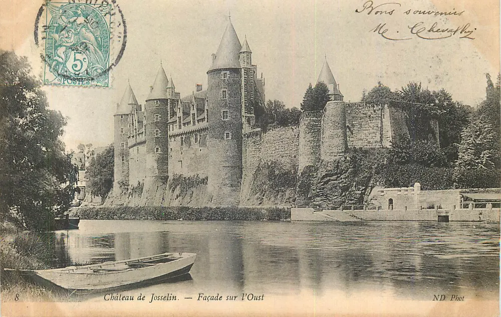 Castelo de Josselin — Fachaleta sobre o Oust — ND Phot - Frente