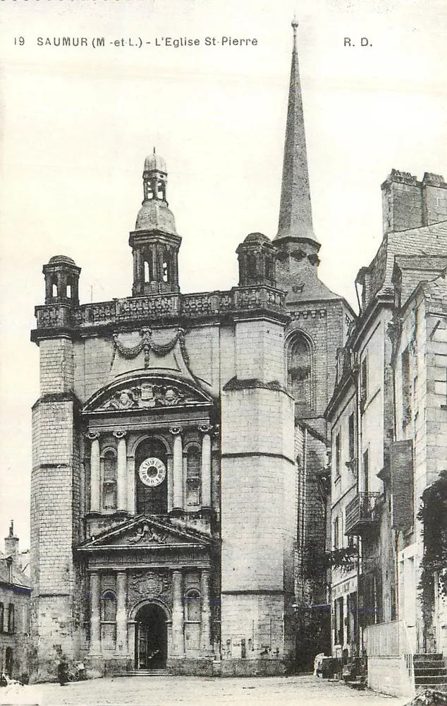 Saumur (M-et-L) - A Igreja de São Pedro — R.D. - Frente
