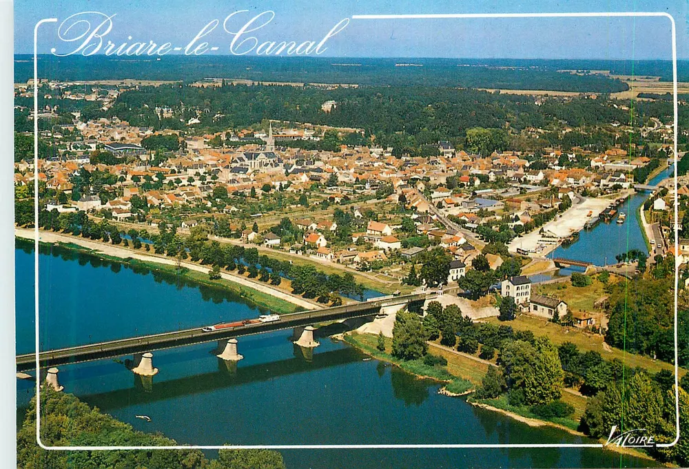 Briare-le-Canal — luftige Ansicht des Kanalbrückens über die Loire und den Briare-Kanal — Éditions Valoire-Blois - Vorderseite
