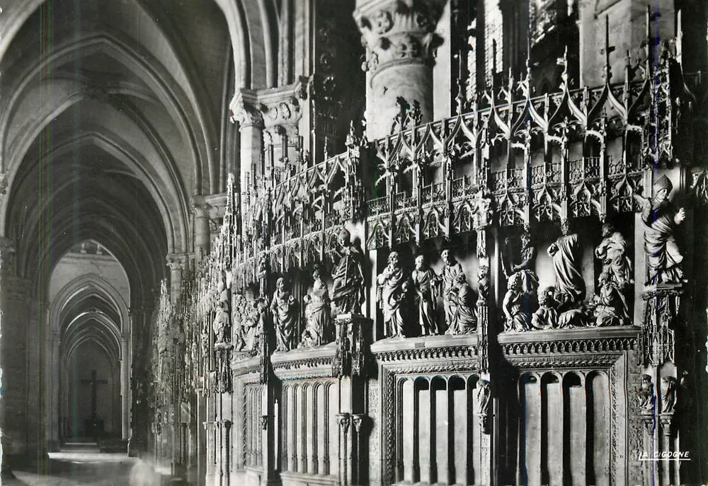 Chartres (Eure-et-Loir) — A Catedral, escultura do coro — A Cigogne, n° 28.085.24 - Frente