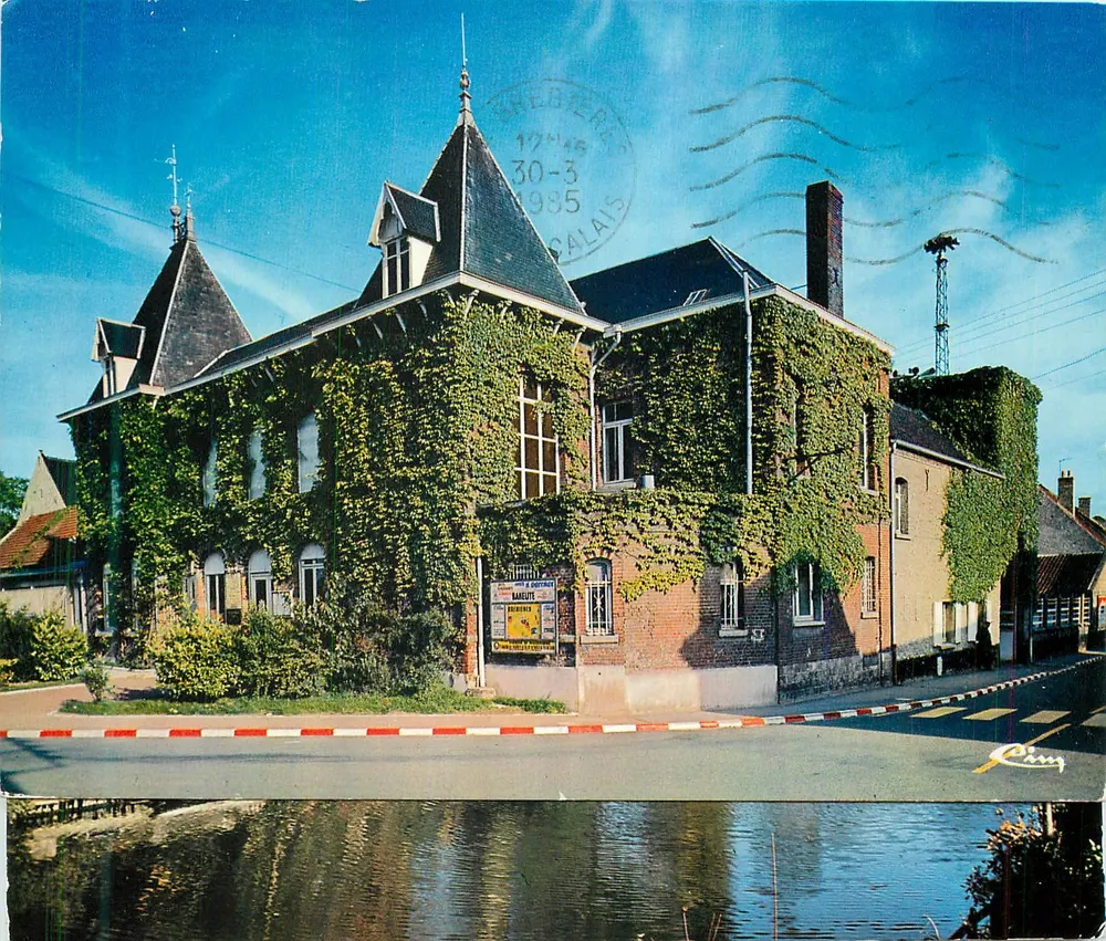 Prefeitura de Brebières — Salais — Éd. Raymon, 75019 Paris - Frente
