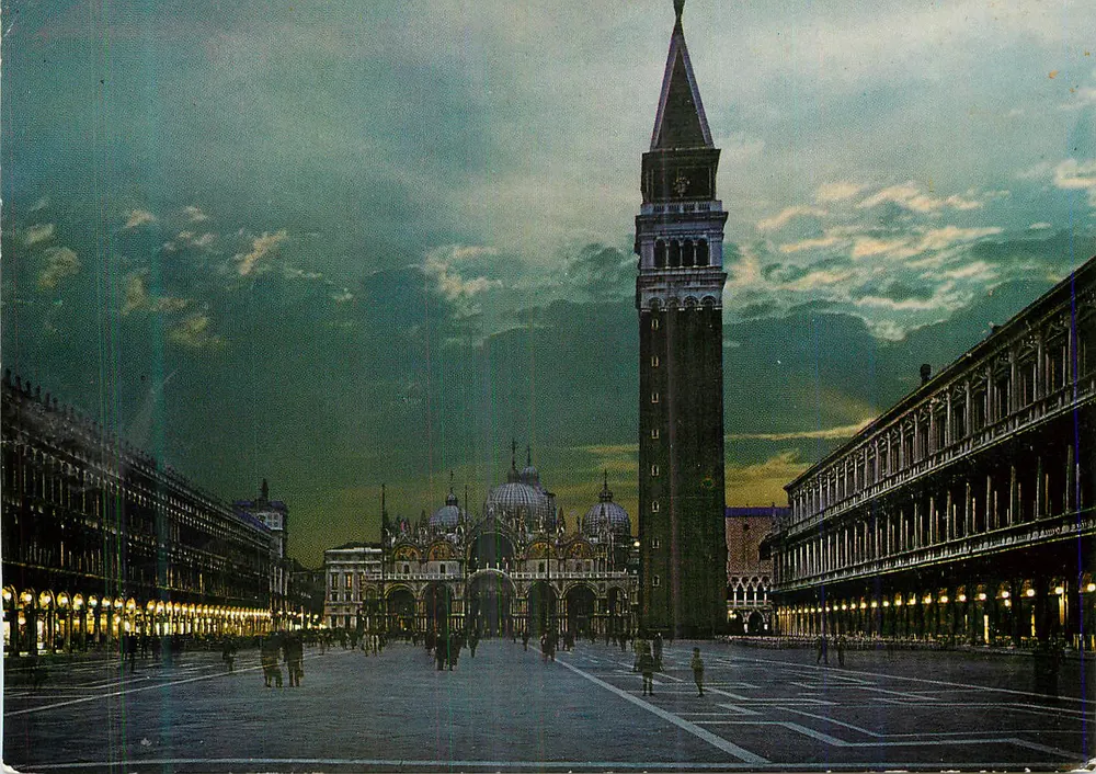 Piazza San Marco — ao entardecer — Edição Fotometalgrafica Bologna, n°233 - Frente