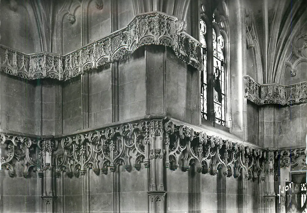 Amboise (l.-et-l.) — Intérieur de la chapelle Saint-Hubert (XVe siècle) — Éditions d'Art Yvon, Paris - Recto