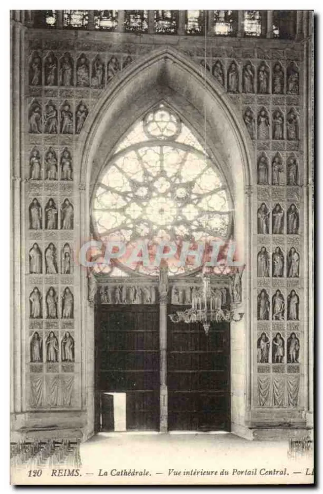 Reims — A Catedral — Vista interna do Portal Central — n° 190 - Frente